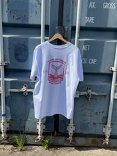 Video laden en afspelen in Gallery-weergave, T-shirt White
